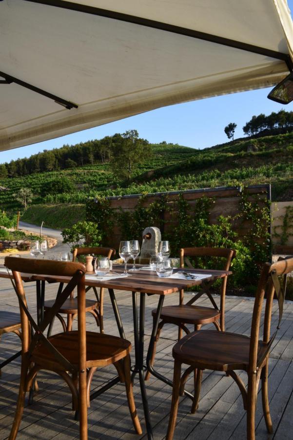 Domaine De La Font Des Peres - Teritoria Hotel Le Beausset Luaran gambar